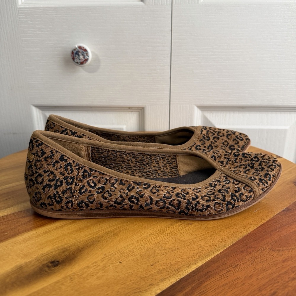 Toms Katie Pointed Toe Knit Leopard Flats Women's Size 8.5‎ Business Office Boho